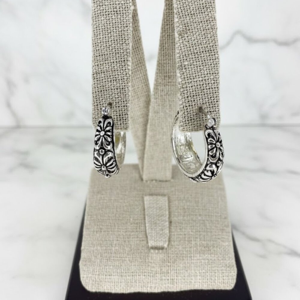 Vintage Avon earrings